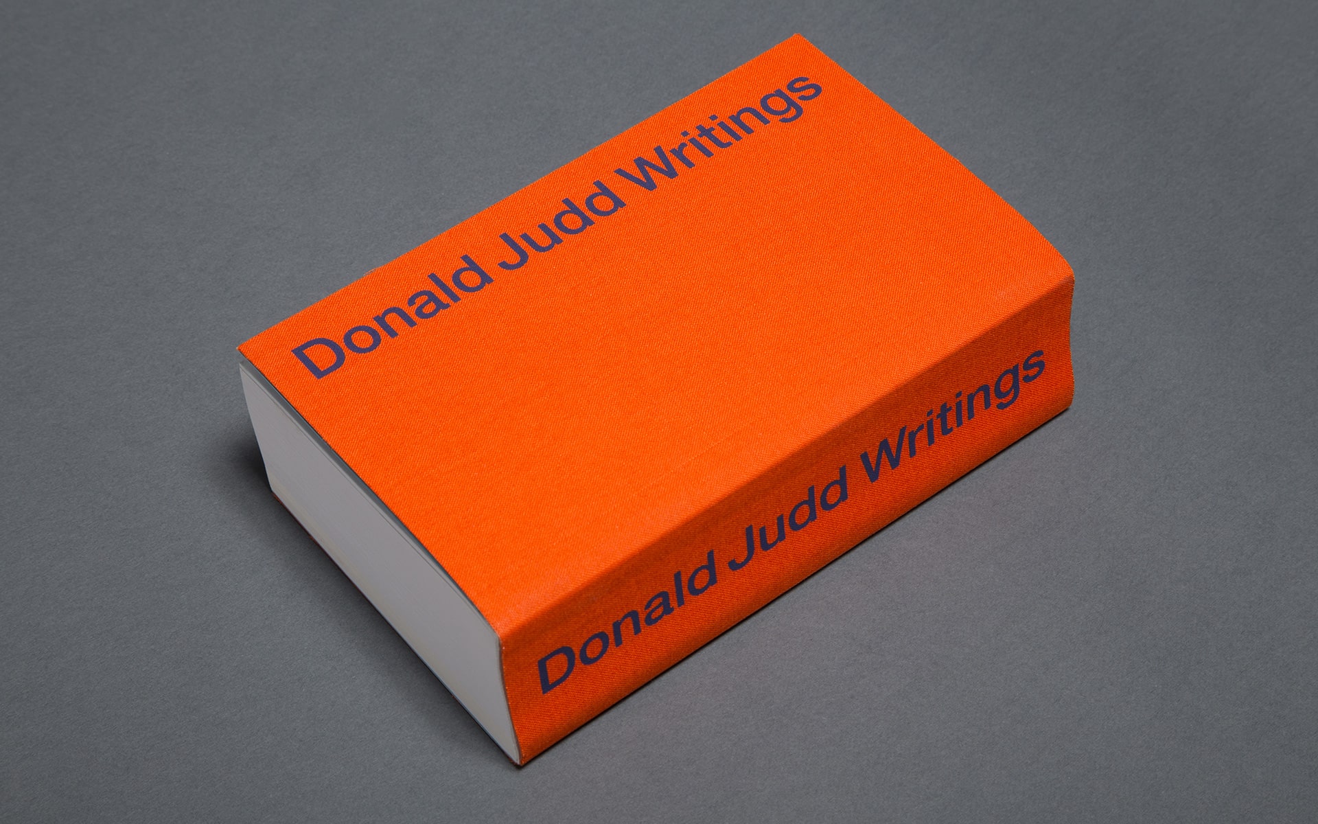 Donald Judd: Writings | Mutina